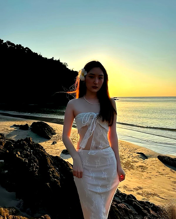 lyhythuedoxinh instagram image archive image