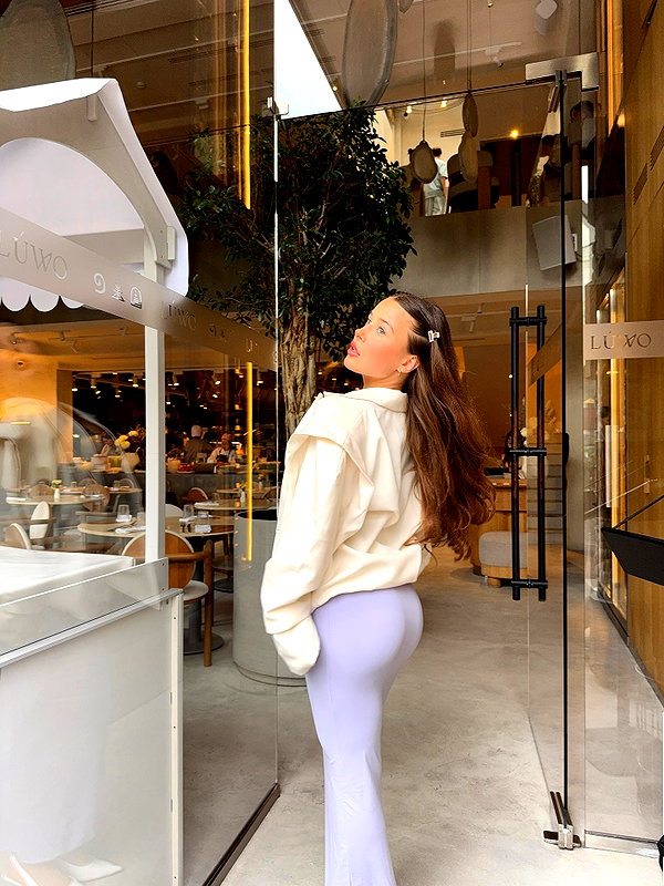 enikeeva_aliya instagram image archive image