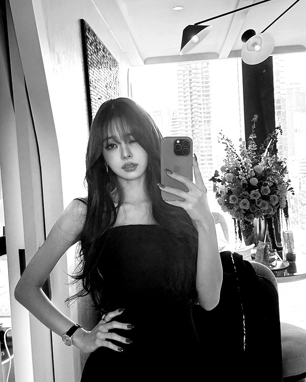 dear.zia instagram image archive image