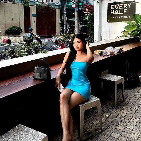 lyhythuedoxinh instagram image archive image
