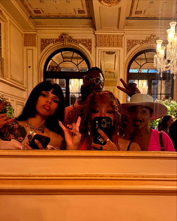 kieraplease instagram image archive image