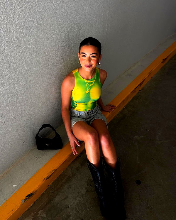 oliviaphillipps instagram image archive image