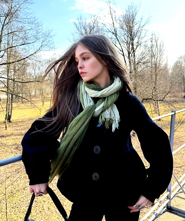 llinolinaa instagram image archive image