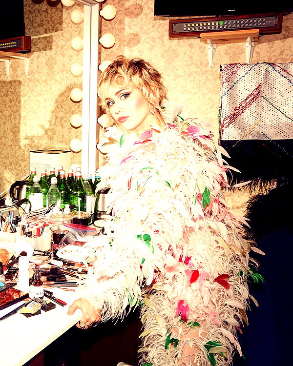 mileycyrus instagram image archive image