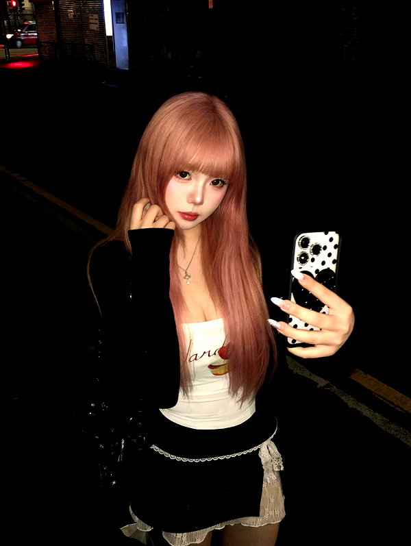 10c.7l instagram image archive image