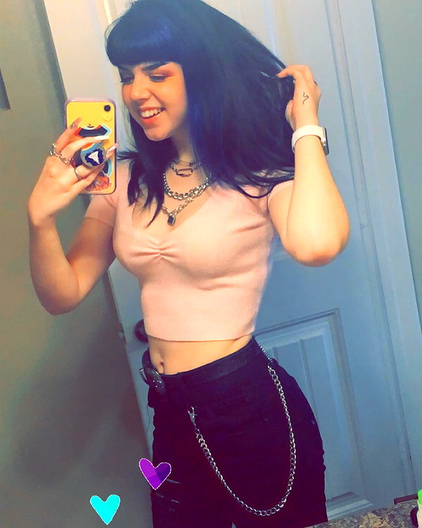 yeahimcaroline instagram image archive image