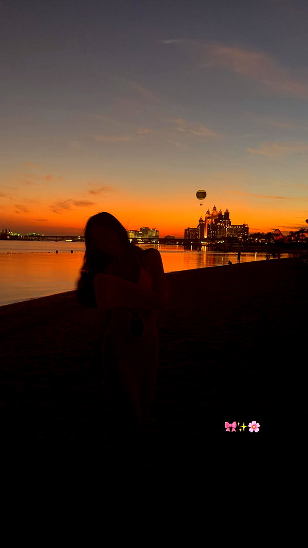 zoeliss instagram image archive image