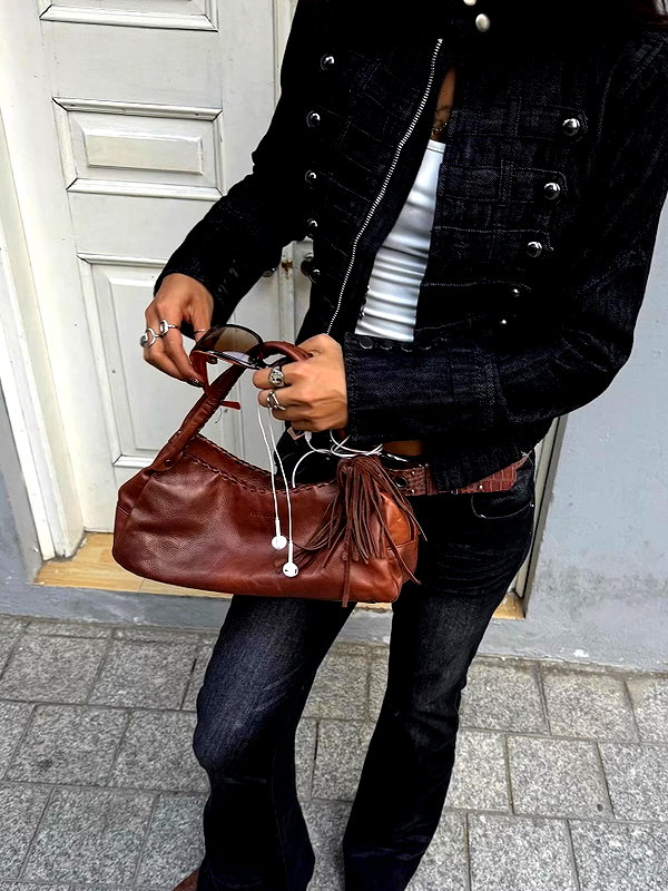 lyhythuedoxinh instagram image archive image