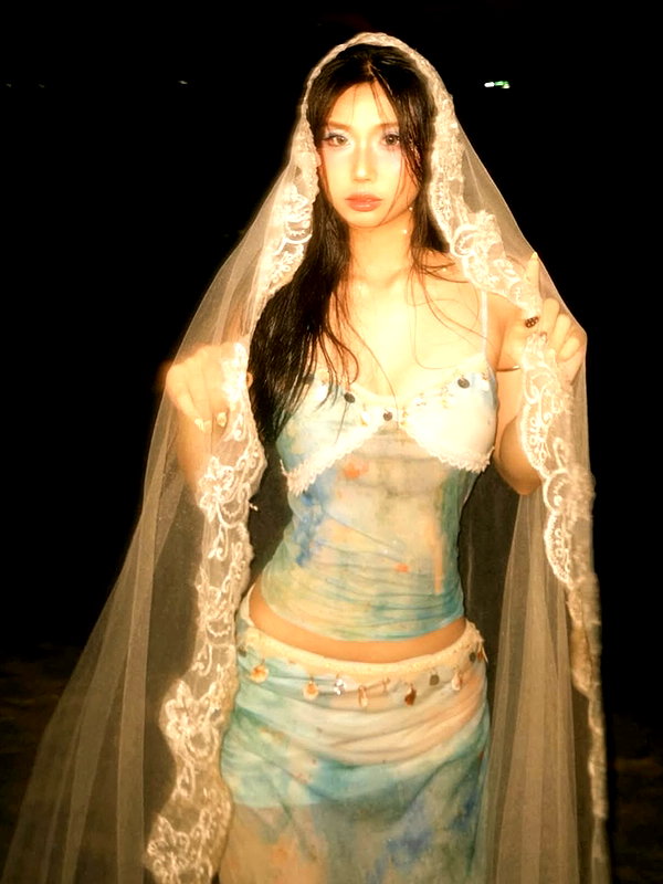 lyhythuedoxinh instagram image archive image