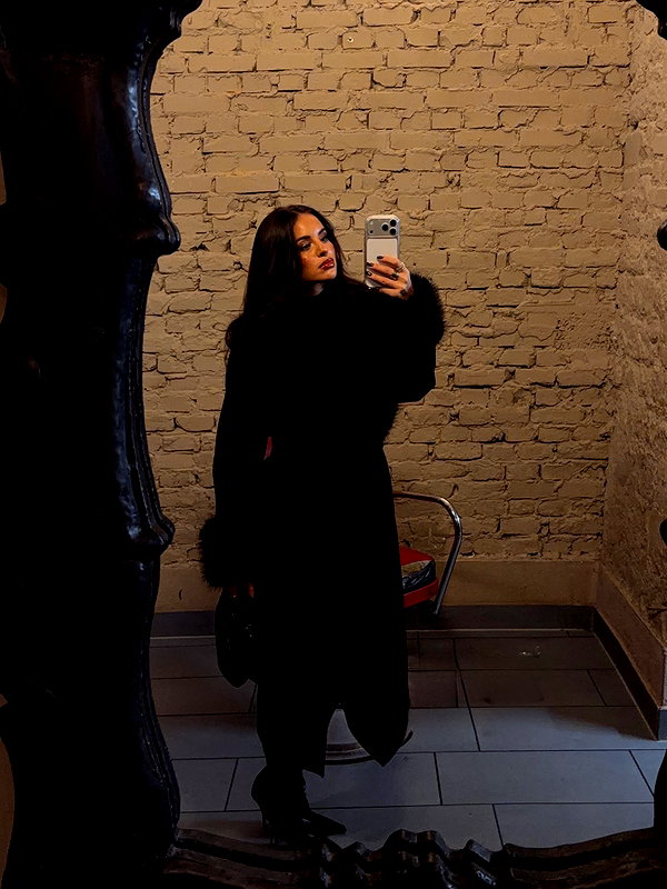 zoeliss instagram image archive image