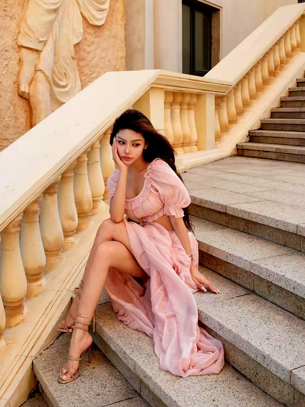 lyhythuedoxinh instagram image archive image