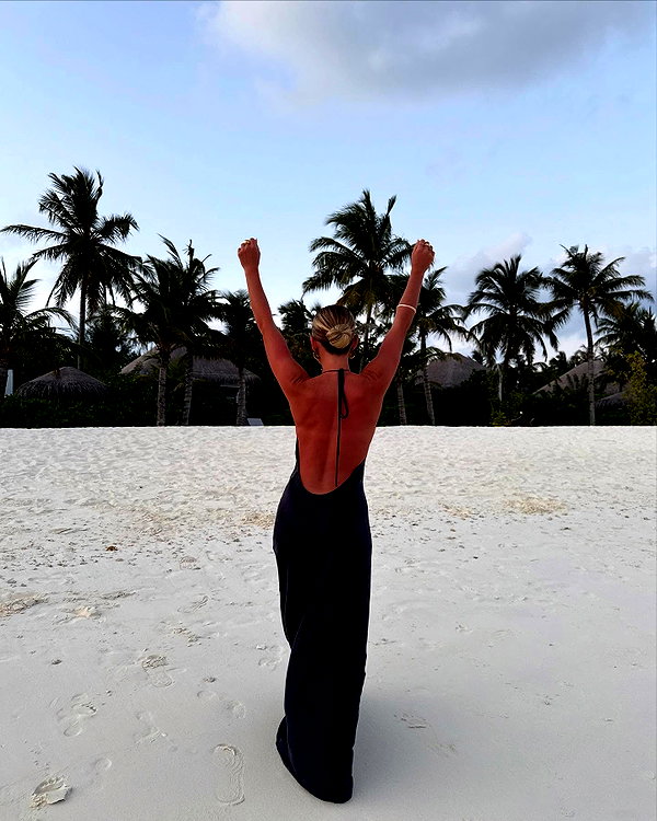 allieauton instagram image archive image