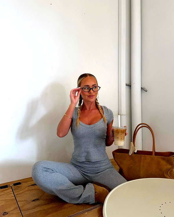 allieauton instagram image archive image