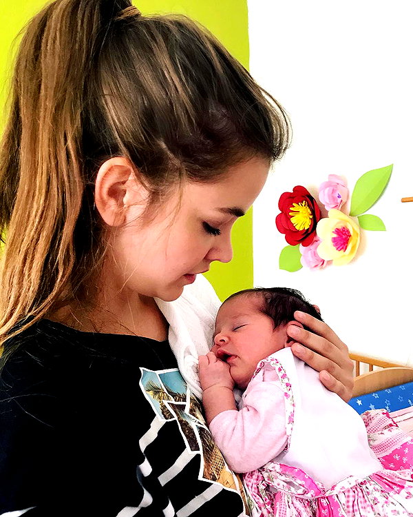realbarbarapalvin instagram image archive image