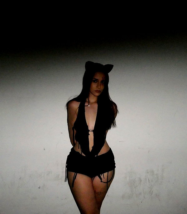 lia.lindner instagram image archive image