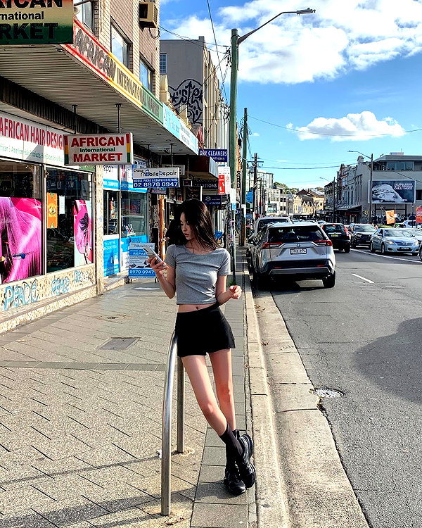 daxbin instagram image archive image