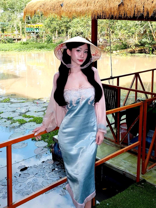 lyhythuedoxinh instagram image archive image