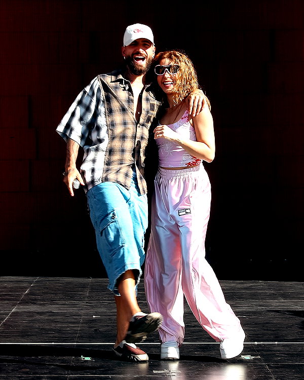 shakira instagram image archive image