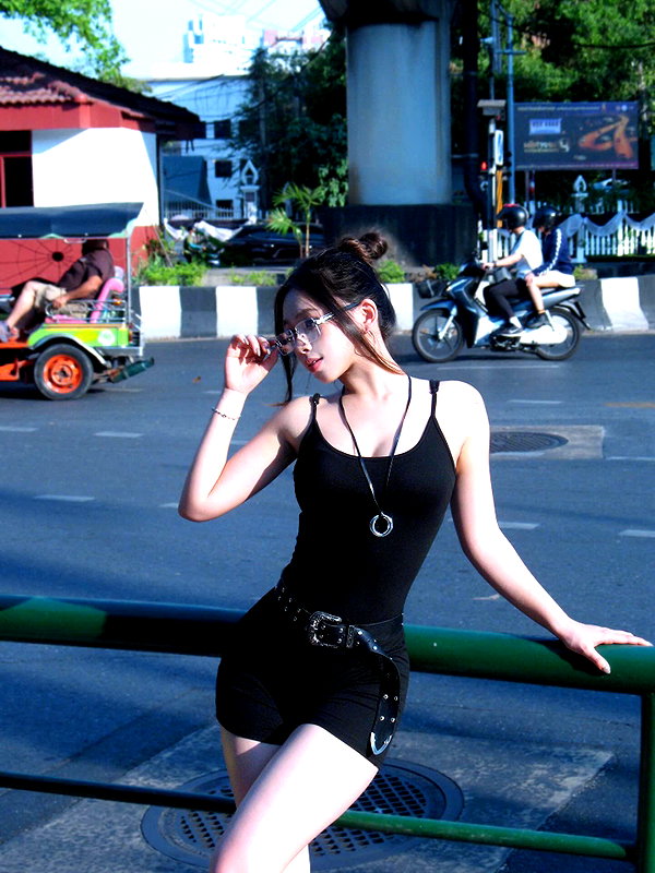 e.shao_417 instagram image archive image