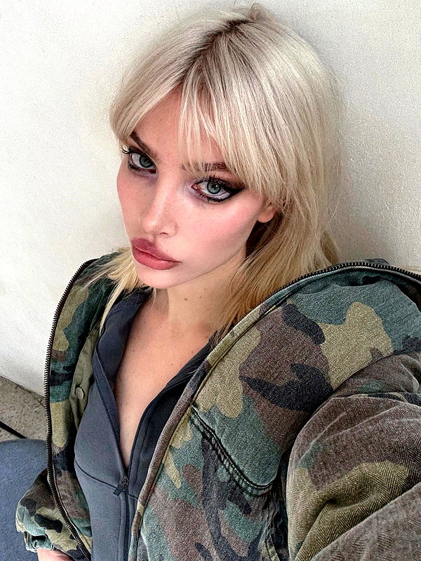 alien.hanna instagram image archive image