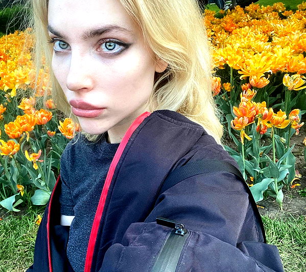 anya4everr instagram image archive image