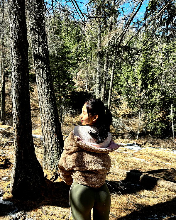 indra0102_ instagram image archive image