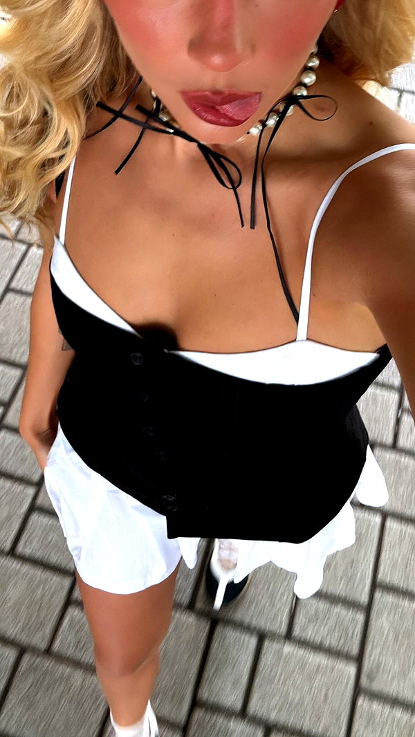 maya.keyy instagram image archive image