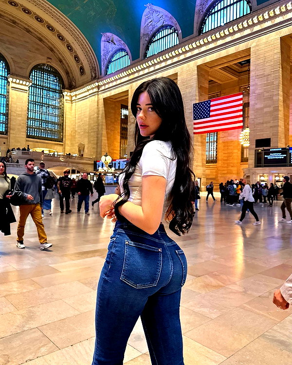 vanessa.rhd instagram image archive image