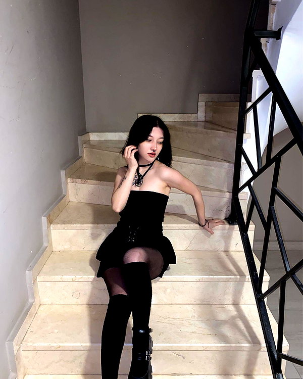 madamist_ instagram image archive image