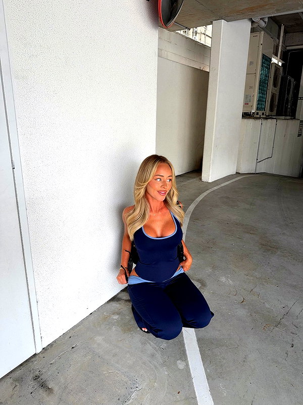 allieauton instagram image archive image