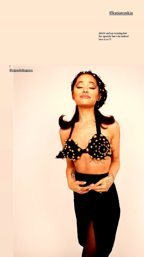 arianagrande instagram image archive image