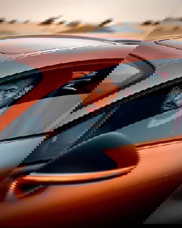 tateauraa tateauraa archive image