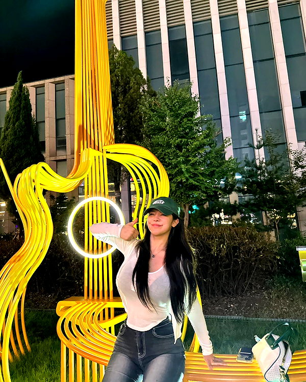 ro_bbin123 instagram image archive image