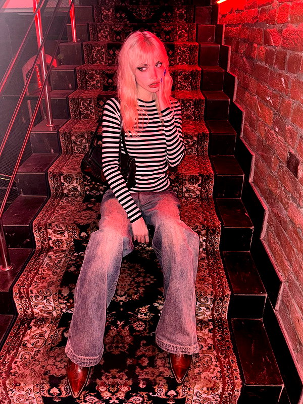 anya4everr instagram image archive image