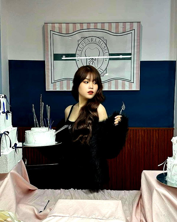 lyhythuedoxinh instagram image archive image