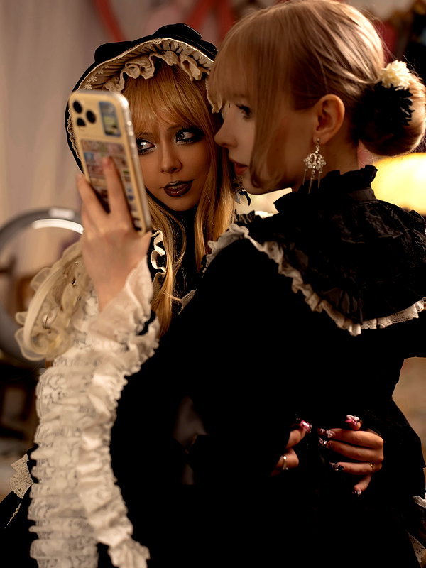 alina_thedoll instagram image archive image