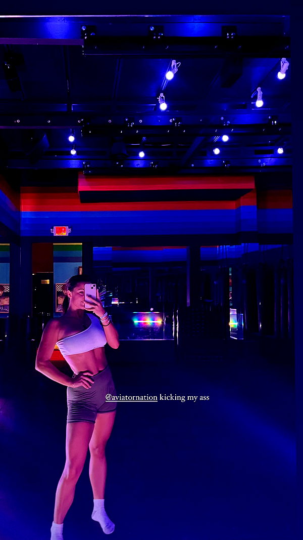 isabella.lauren instagram image archive image