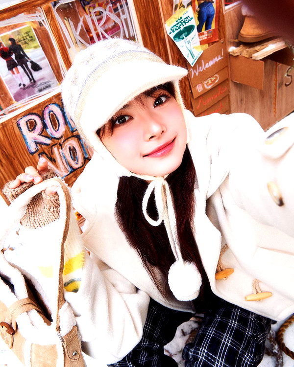 hhh.e_c.v instagram image archive image
