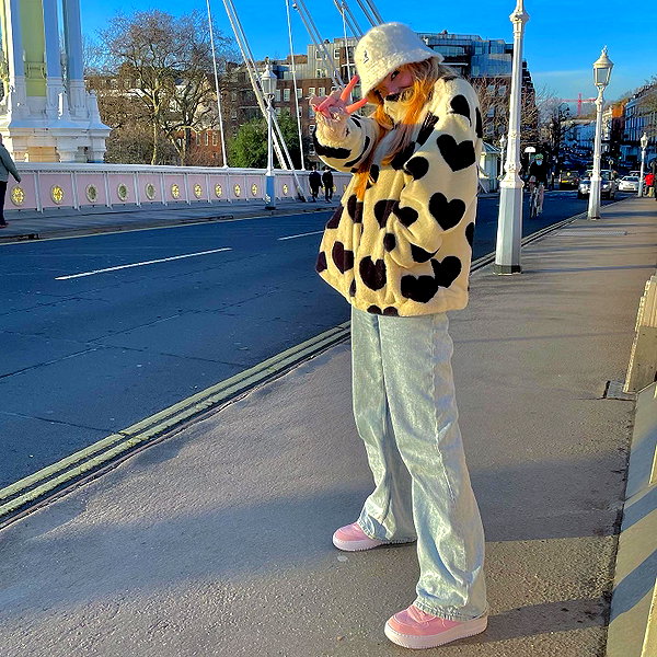 pizza4alice instagram image archive image