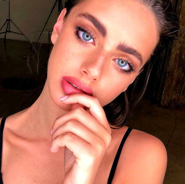yaelshelbia instagram image archive image
