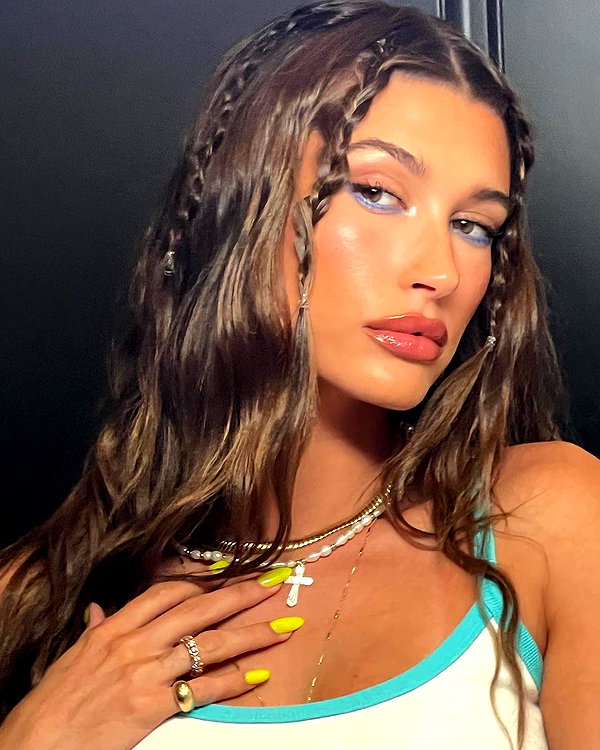 haileybieber instagram image archive image