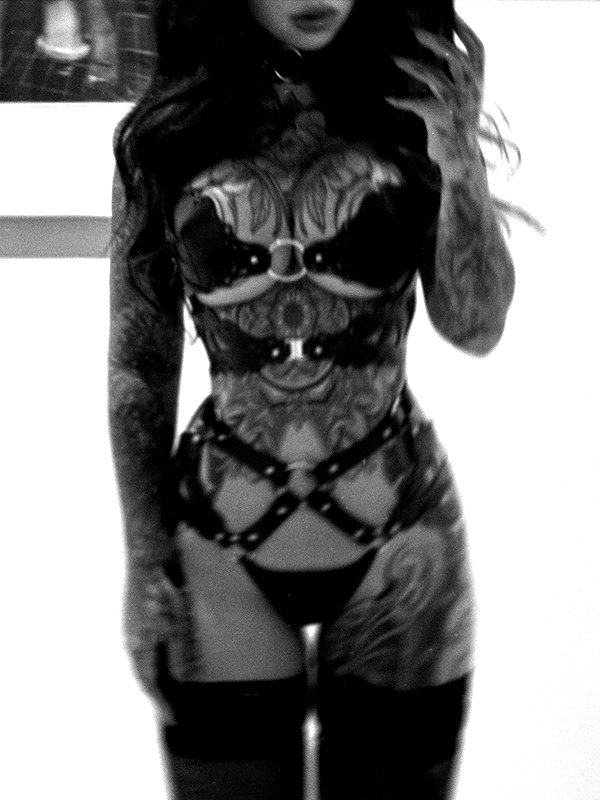 sabrvna instagram image archive image
