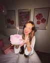 mishel_d_ Altpins Profile Picture
