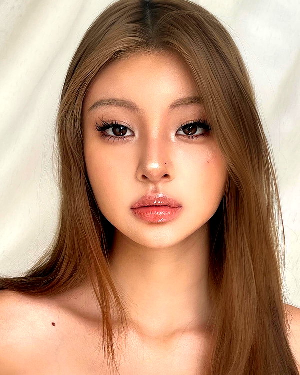 ll.lu1s instagram image archive image