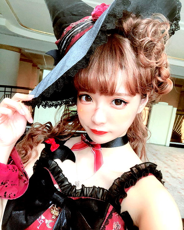 erokochiba instagram image archive image