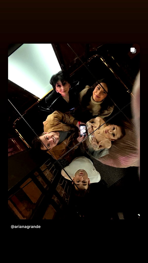 arianagrande instagram image archive image