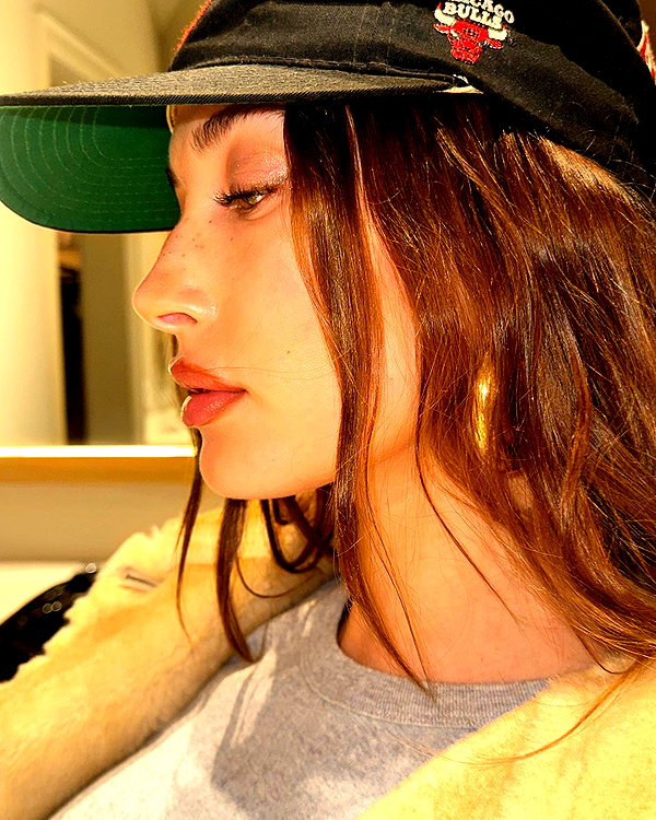 haileybieber instagram image archive image