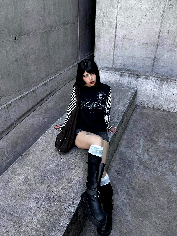 connie.01j instagram image archive image