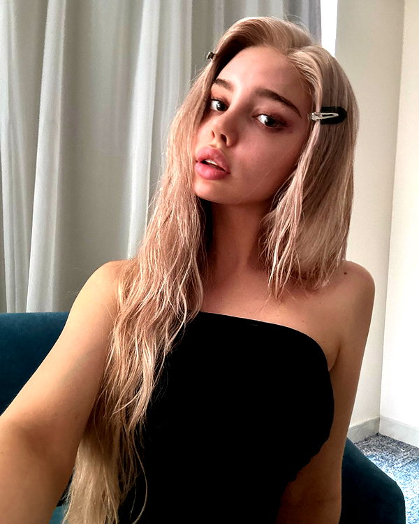 aly.revolver instagram image archive image
