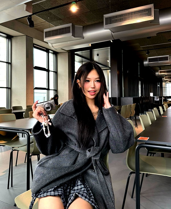 joycee.e instagram image archive image
